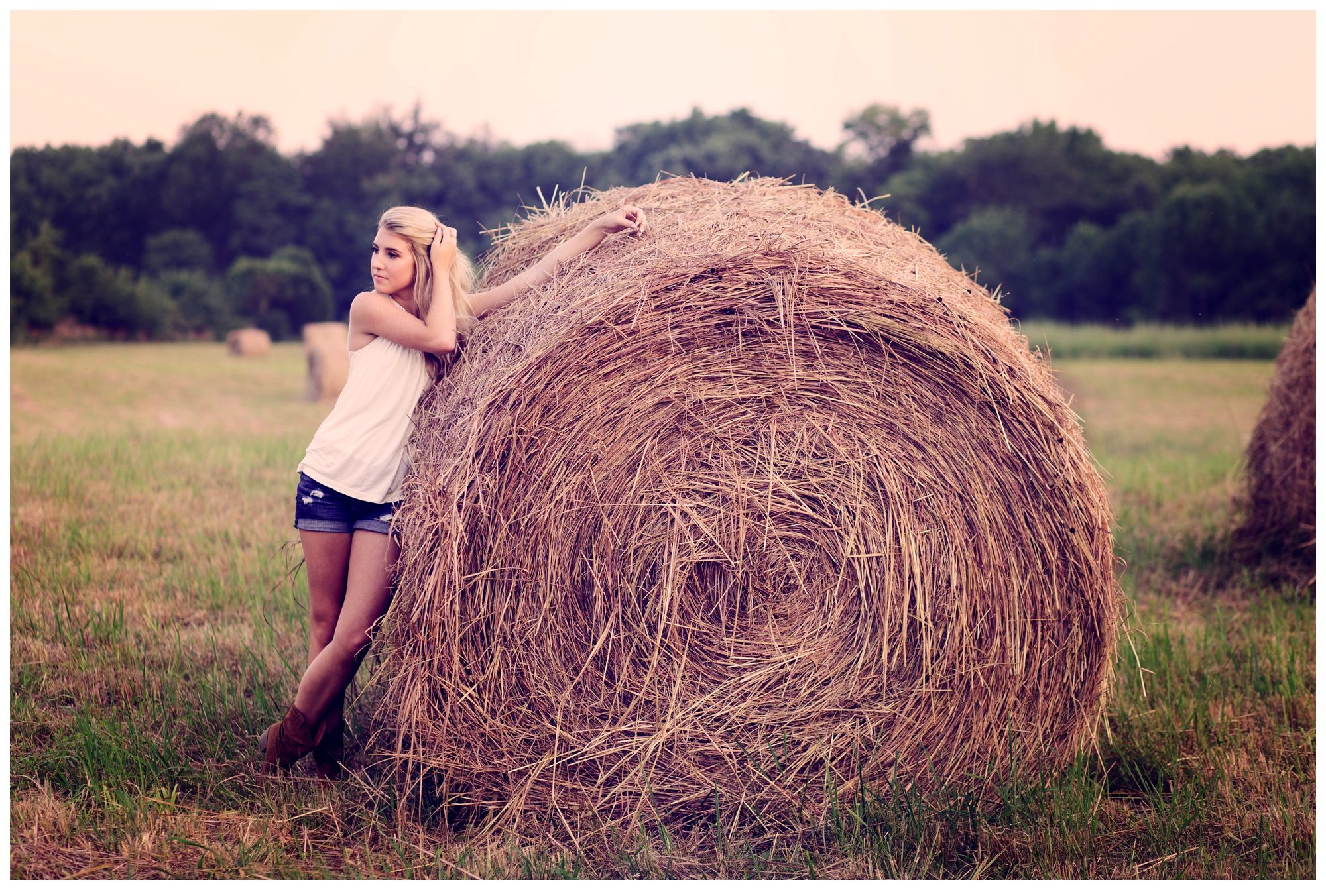 Louisville-Blackacre-Farm-Senior-Portrait.jpg